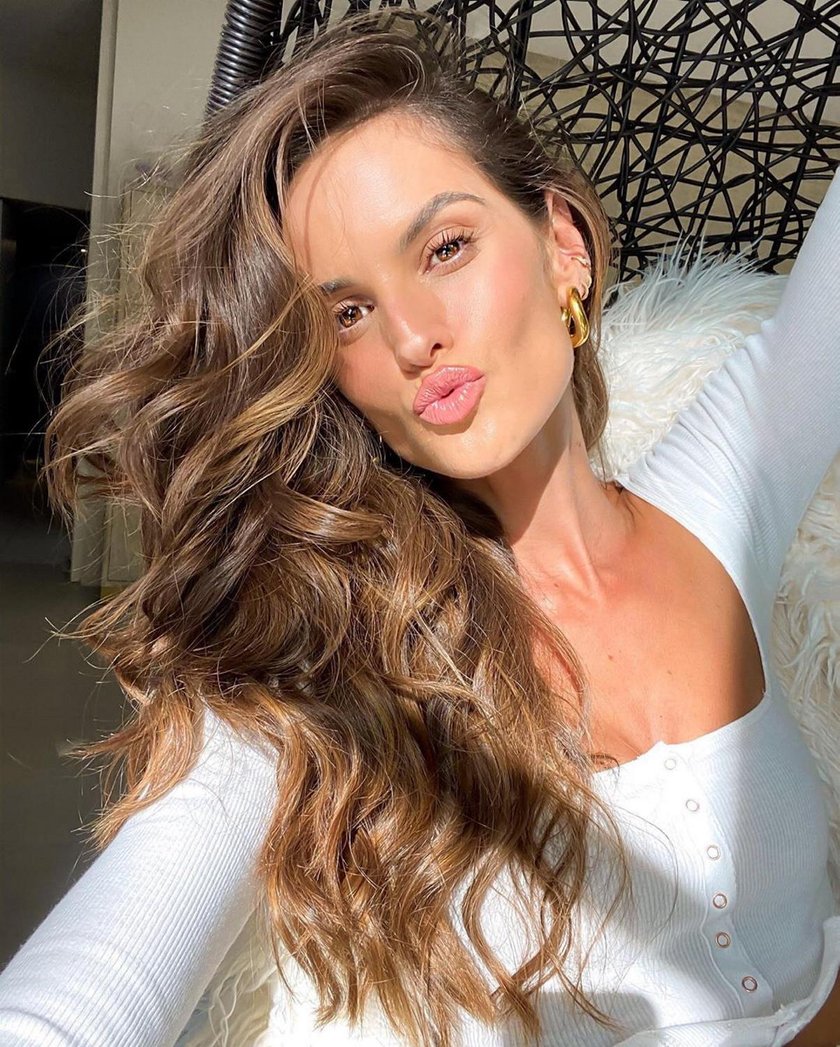 Izabel Goulart