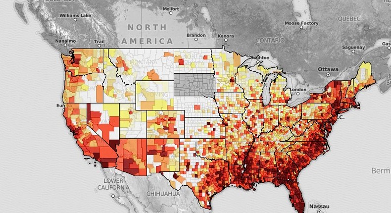 The rate of people living with HIV in the US per 100,000 people, broken down by county.