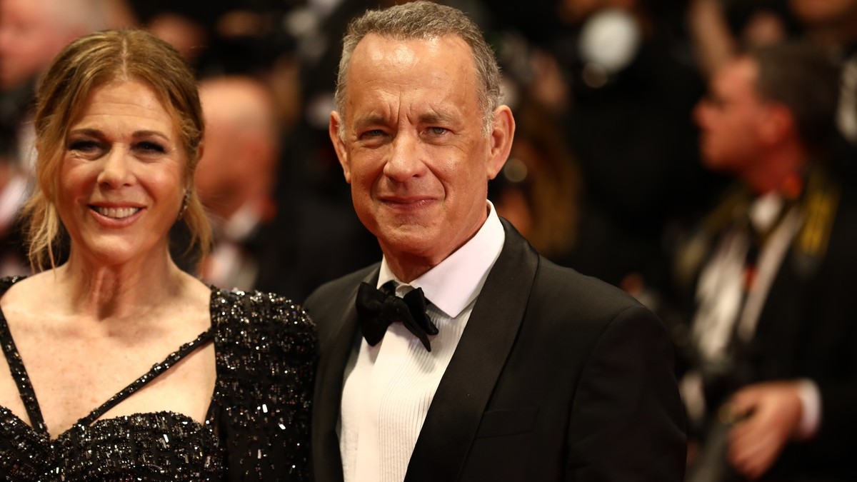 Supruga Toma Henksa, Rita Vilson, čestitala pravoslavni Uskrs, na grčkom jeziku