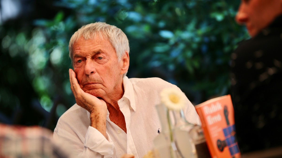 Rubik Ernő már nem bánja, ha hamisítják a kockáját: az életéről és a családjáról is beszélt a legendás feltaláló