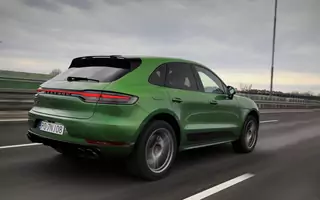 Porsche Macan Turbo - SUV kompletny