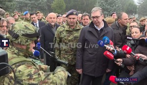 Vučić u obilasku kasarnu "Mija Stanimirović u Nišu