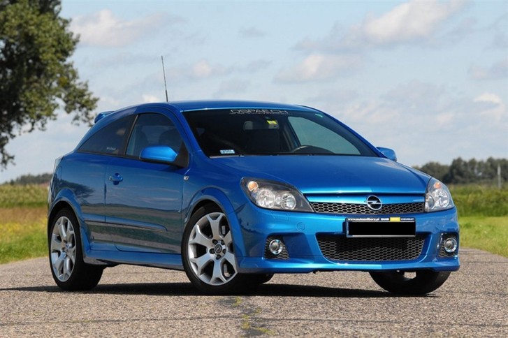 Opel astra gti