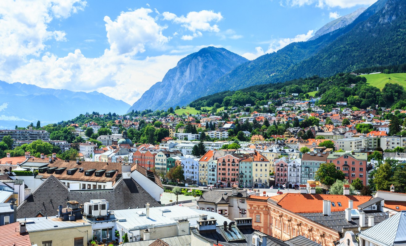 Rakúske stredisko Innsbruck. 