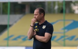 Trener "wyleciał" z pracy. Dariusz Marzec nazwał piłkarzy "frajerami"