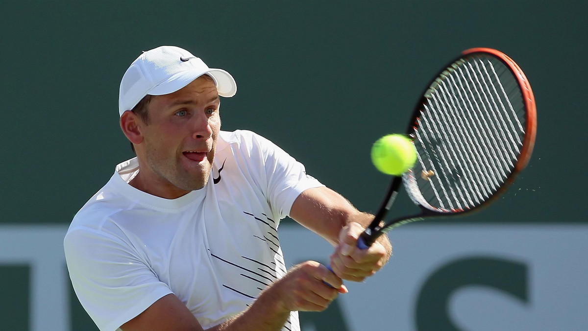 Łukasz Kubot już z nowym partnerem Jeremym Chardym rozpoczął w czwartek drogę do obrony tytułu w Melbourne. W pierwszej rundzie Australian Open w grze podwójnej polsko-francuska para pokonała Włocha Daniele Braccialego i Holendra Jesse Hutę Galunga 6:3, 6:4.