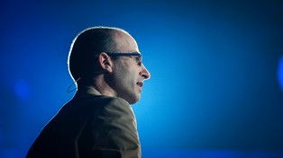 Powrót do prawa dżungli. Harari: Największym osiągnięciem ludzkości był zanik wojen
