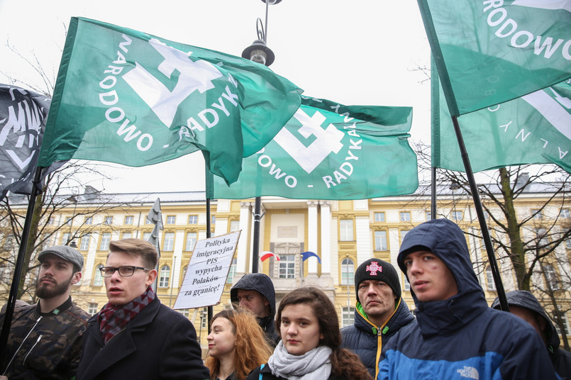 Opublikowana na stronie internetowej Obozu Narodowo-Radykalnego 12-punktowa deklaracja ideowa pt. "Polska Jutra" uznaje naród za "najwyższą wartość ziemską".