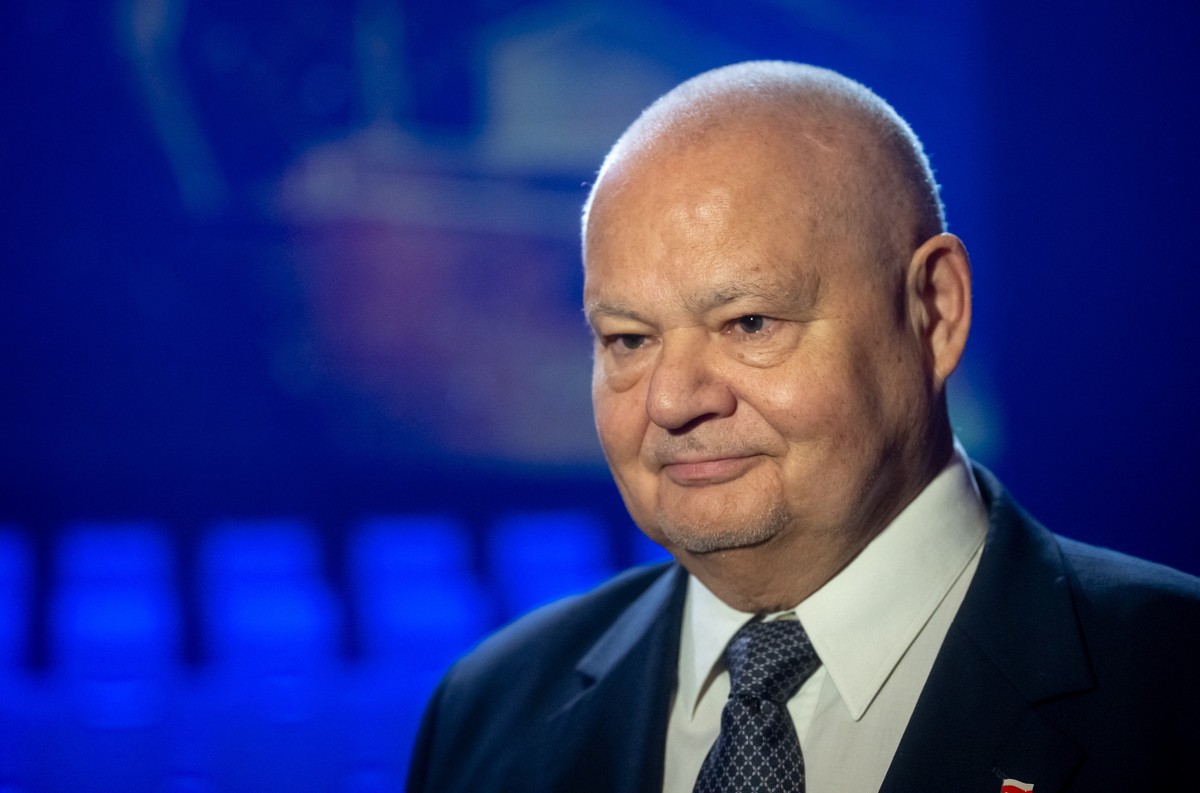 Toruń, 19.02.2023. Szef NBP Adam Glapiński podczas inauguracji Światowego Kongresu Kopernikańskiego-część II w Centrum Kulturalno-Kongresowym Jordanki w Toruniu, 19 bm. (ad) PAP/Tytus Żmijewski
