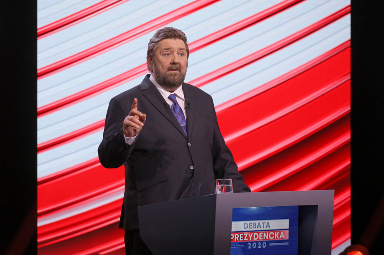 Stanisław Żółtek w trakcie debaty prezydenckiej postawił na kontrowersję.Wypowiedź o programie "Menel plus" na pewno będzie zapamiętana
