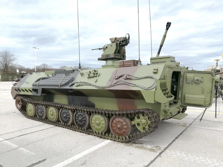 Modernizovano komandno vozilo Gvozdika