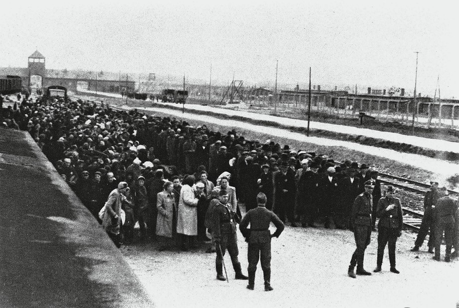 Josef Mengele i jego kryjówki. Na tropie Anioła Śmierci z Auschwitz