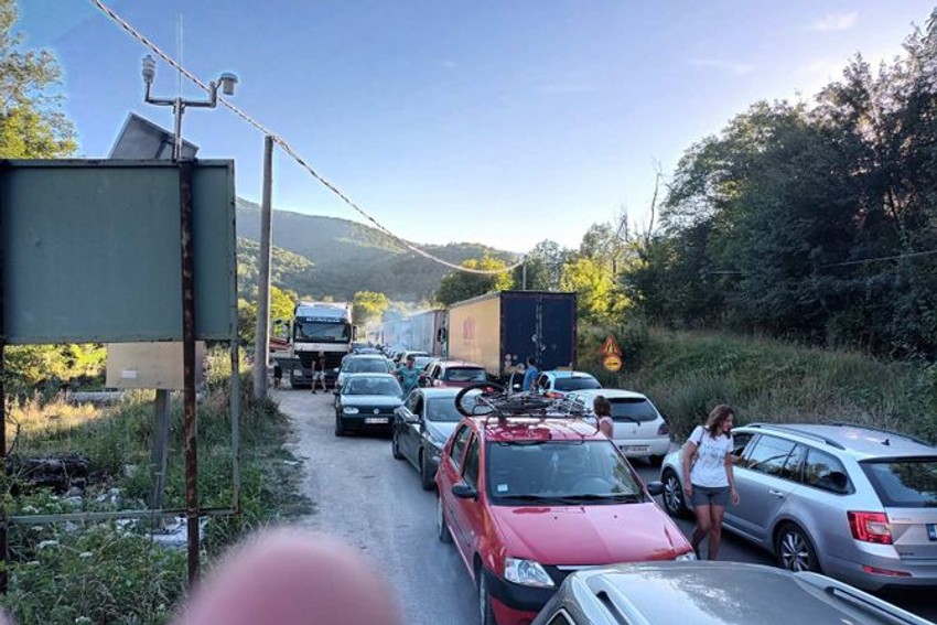 Gužve ne granici sa Crnom Gorom