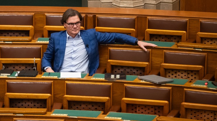 Bánki Erik a vagyonnyilatkozatában elfelejtkezett 57 millió forintjáról