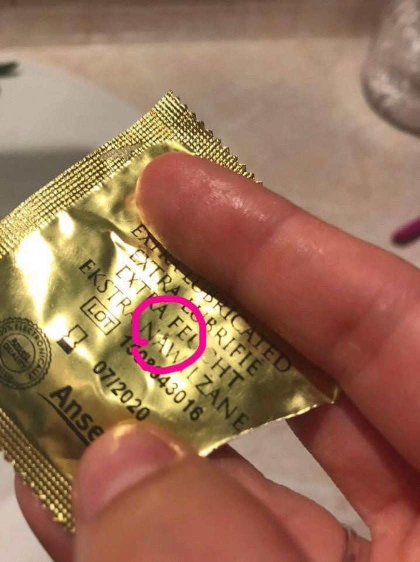Uszkodzone prezerwatywy w znanym hipermarkecie. Kto za tym stoi?