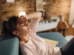 Perfekcjonizm w relacji rodzic - dziecko. BADANIE pokazało, jak i kogo bardziej to rujnuje...