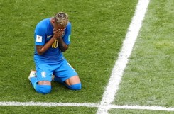 Ojciec Neymara prosi, by nie krytykować syna