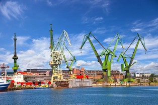 Polskie porty łapią oddech dzięki nowym korytarzom transportowym