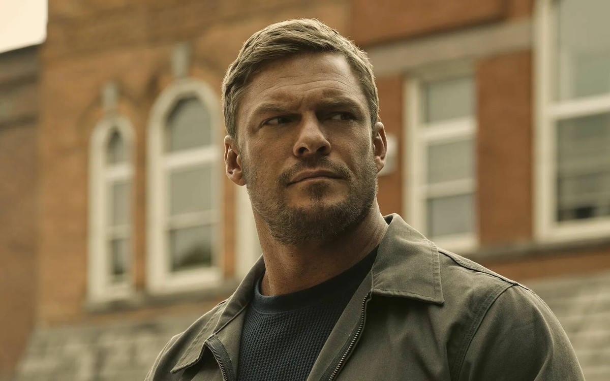 Alan Ritchson w serialu "Reacher"