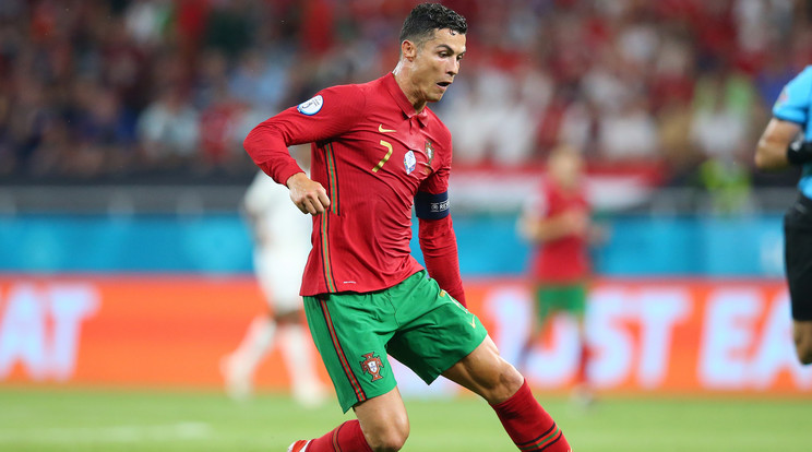 Cristiano Ronaldo Instagram-profilját már 305 millióan követik / Fotó: GettyImages