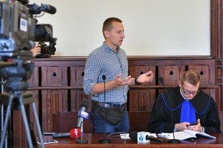 Międlar pozwał Lempart o zniesławienie za słowa 'bandyta' i 'neonazista'. Ruszył proces