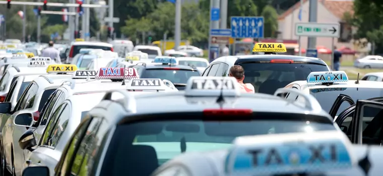 Uber będzie miał trudniej? Rząd szykuje nowe przepisy