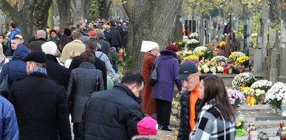 Dodatkowe wolne na odwiedzenie grobów?