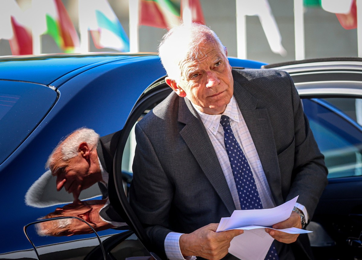 Przedstawiciel Unii Europejskiej do spraw zagranicznych i polityki bezpieczeństwa Josep Borrell przybył na posiedzenie Rady do Spraw Zagranicznych w Luksemburgu