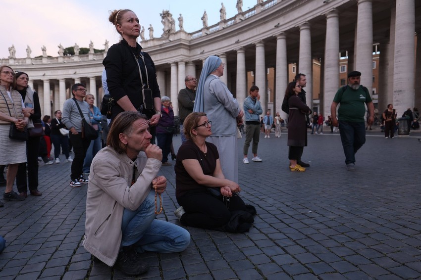 Vernici se okupljaju u Vatikanu