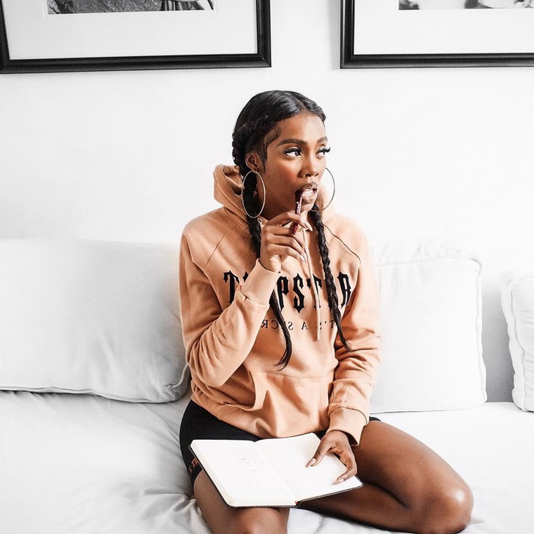 Tiwa Savage has announced that she won't be taking part in a music festival organised by DSTV billed to take place in South Africa this month amid xenophobic attacks on Nigerians in the country.[Instagram/Tiwa Savage]