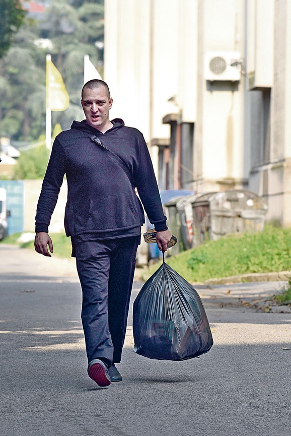 Zoran Marjanović pri izlasku iz zatvora