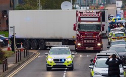 Cztery osoby skazane po śmierci 39 migrantów w ciężarówce