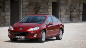 Peugeot 407 Sw 2.0: Modne Kombi Z Benzyniakiem