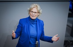 Niemiecka prasa ostro o propozycji ws. Patriotów. "Samobójczy gol minister"