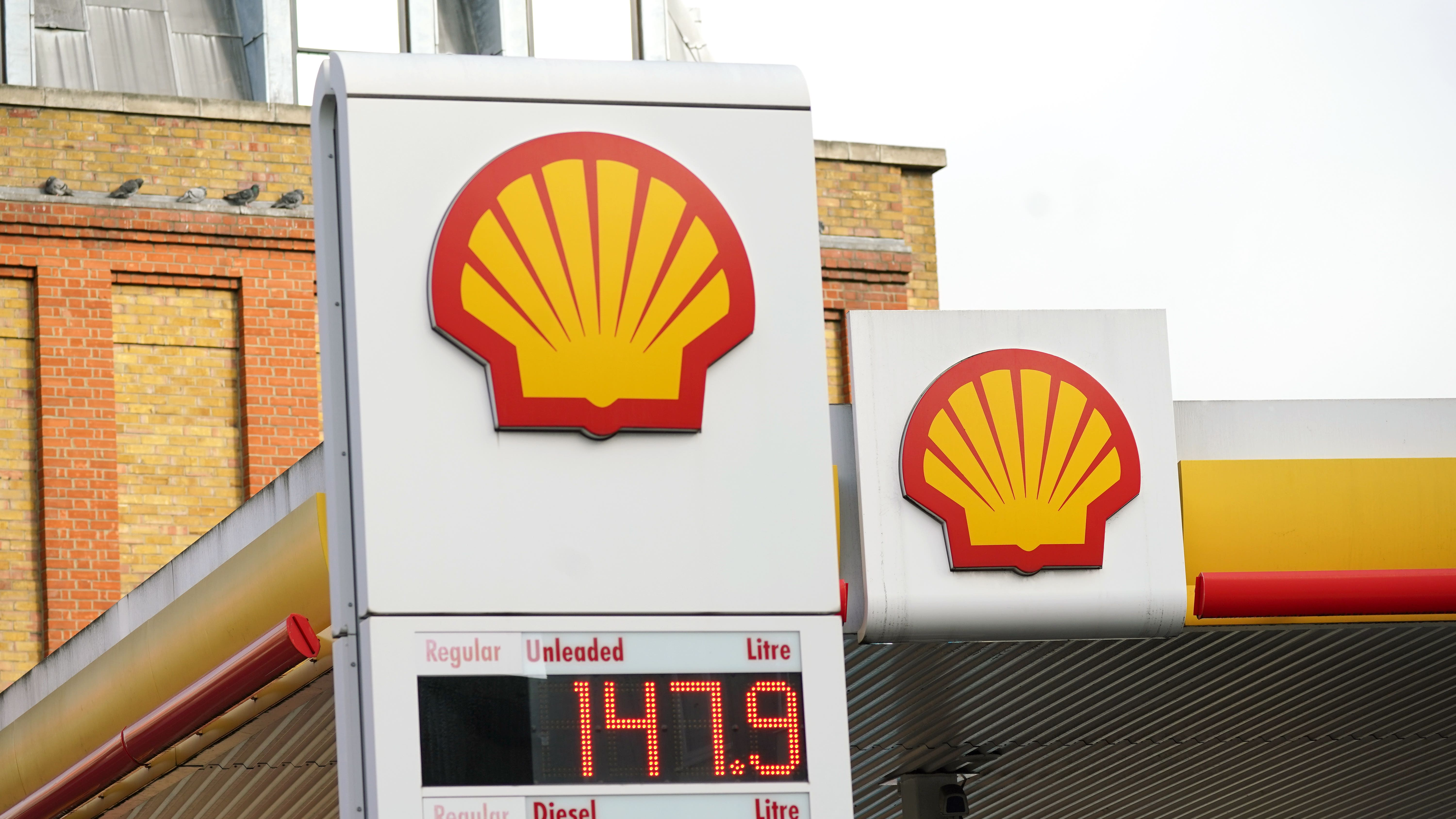 Shell delivers $5.4bn profit, launches $3.5bn shareholder buyback