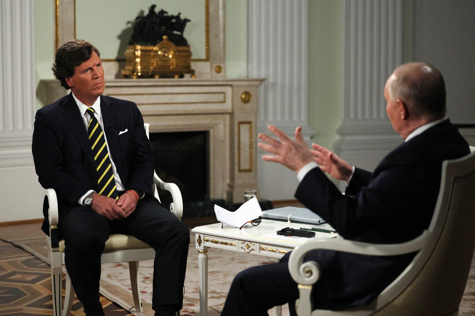 Carlson, bývalý moderátor televízie Fox News, urobil rozhovor s Putinom.