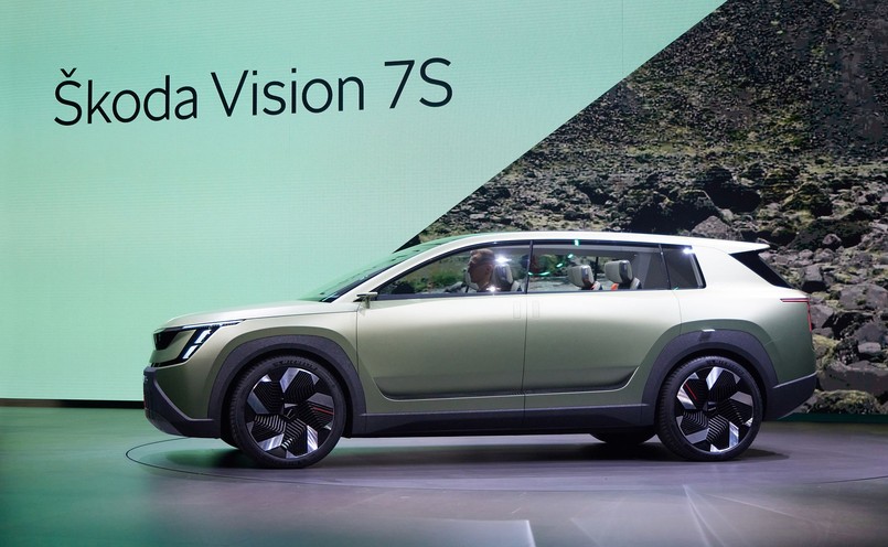 Skoda Vision 7S