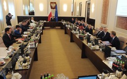 Nowe resorty i żelaźni kandydaci. Tak może wyglądać rząd w kolejnej kadencji