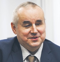 Świadczenie wspierające dla osób niepełnosprawnych. Wdówik: Po równo nie znaczy sprawiedliwie [WYWIAD]