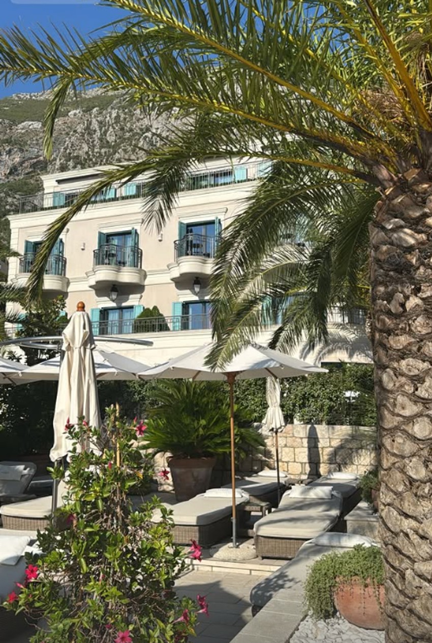 Milica Pavlović uživa na moru