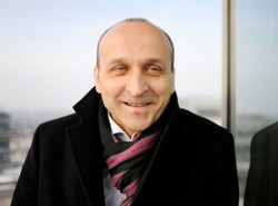 Marcinkiewicz z ukochaną słuchają Dody