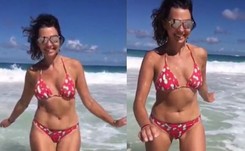 Anna Popek niczym Wenus wynurza się z morskich fal. Egzotyczne wakacje gwiazdy TVP [ZDJĘCIA]