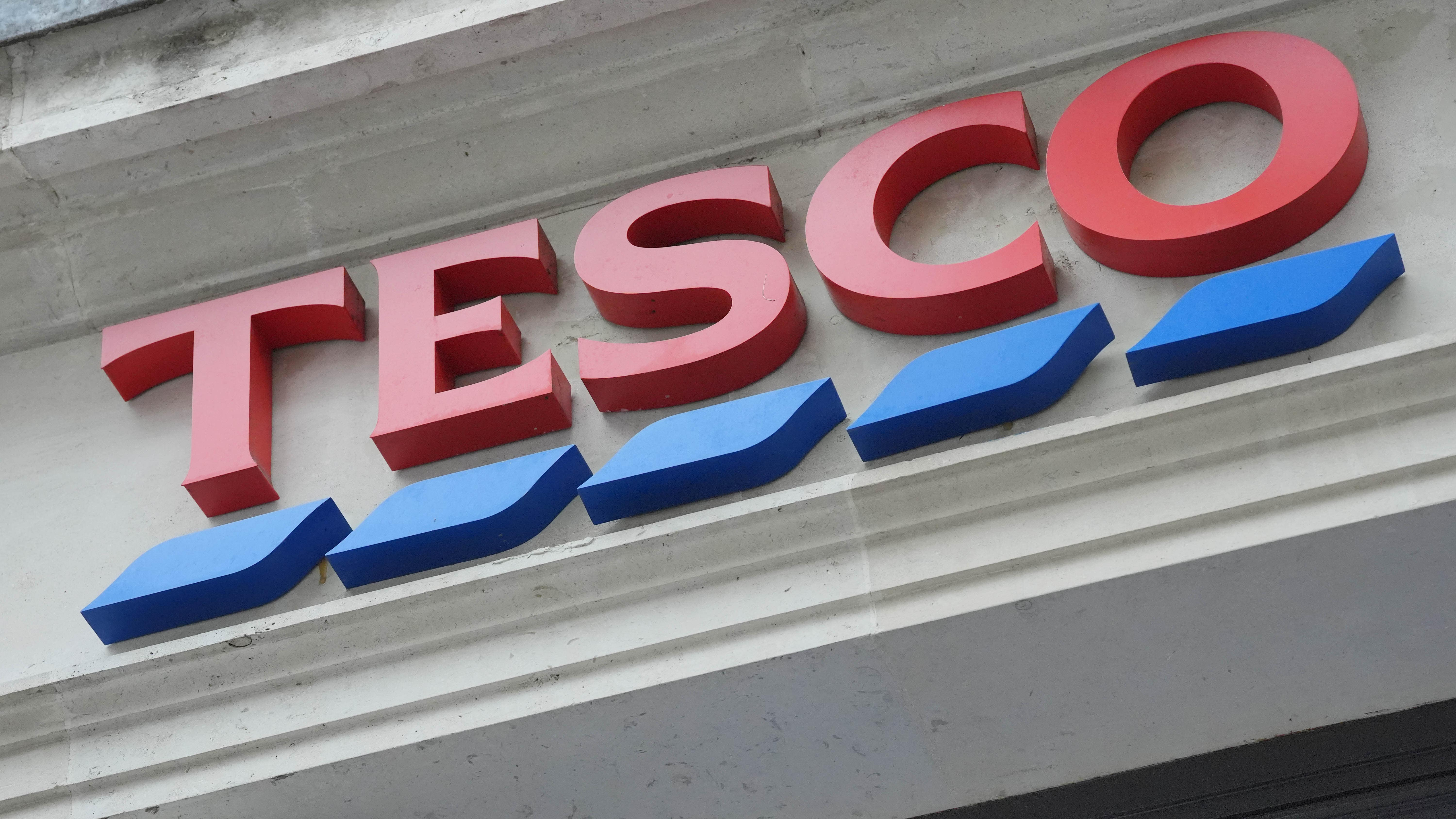 UK grocers post record £13.8bn Christmas as Tesco surges to decade high