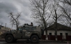 "Washington Post": Kamuflaż z dywanów na rosyjskich czołgach świadczy o nieprzygotowaniu do wojny