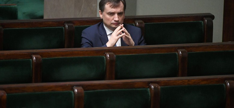 "Ziobroczystka i narzędzie do dyktatury" czy "usprawnienie pracy"? Posłowie pokłócili się o zmiany w sądach