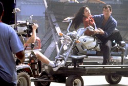 Chcesz motocykl Bonda? Oto kultowe maszyny za grosze