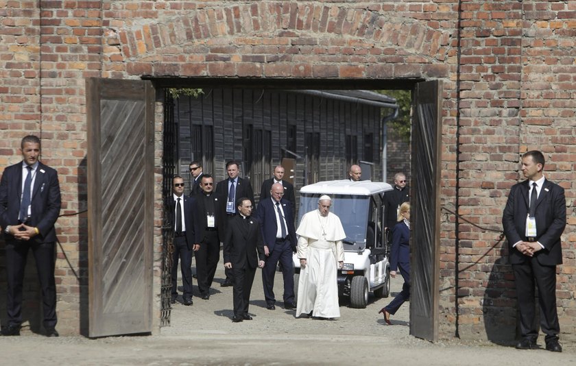 ŚDM 2016 w Krakowie. Papież Franciszek odwiedził Auschwitz