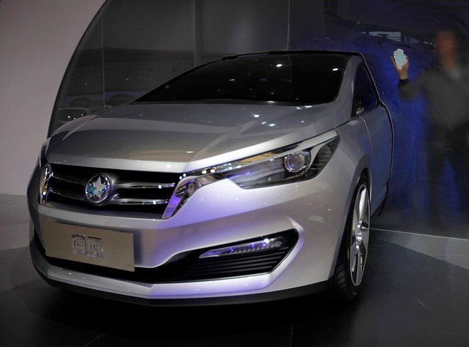 Salon samochodowy w Szanghaju... Jest na czym zawiesić oko :)