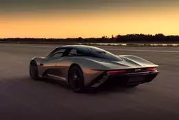 McLaren Speedtail - najszybszy McLaren w historii przekracza 400 km/h