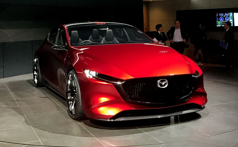Nowa Mazda 3 zawstydzi hybrydy. A pod maską przełomowy